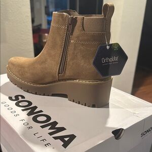 Sonoma Women's Tan Ankle Boots